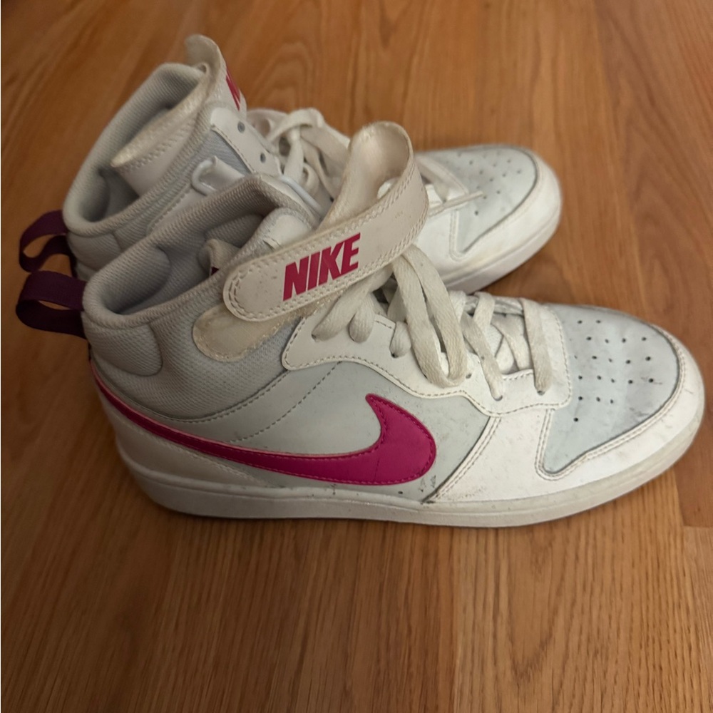 COPY - Nike high top